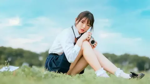 哈尔滨小区遛企鹅视频